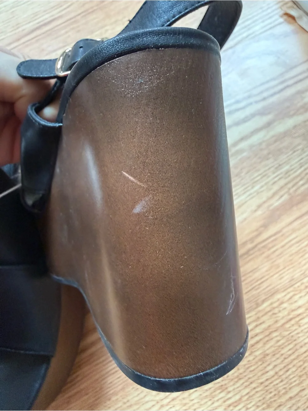 NWT Universal Thread Black Cross Strap Block Heel Sandals Size 7